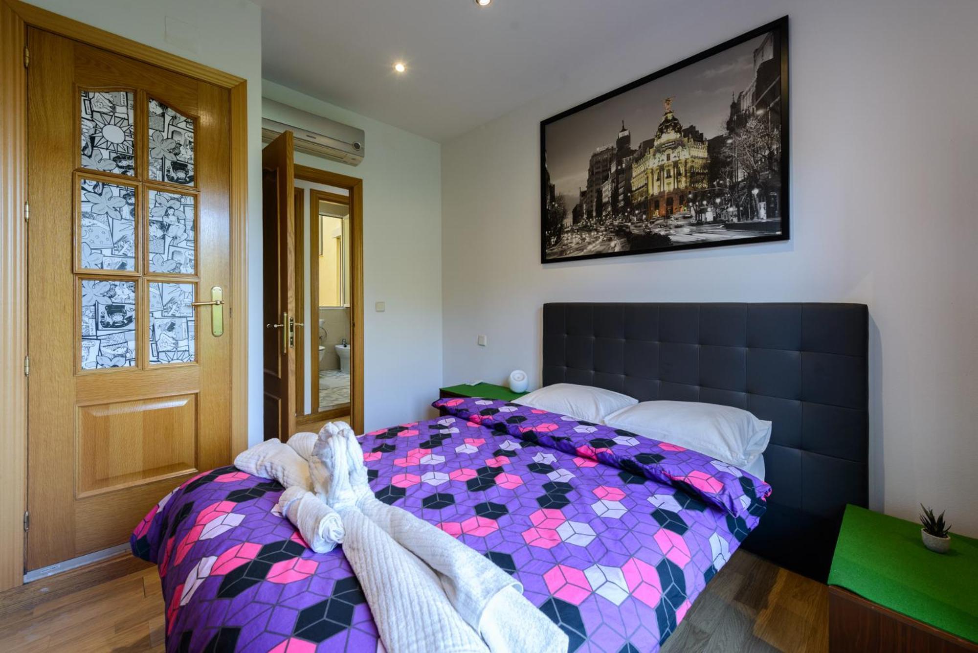 Appartamento Amplio Piso En Madrid Centro Con Vistas Al Templo De Debod Esterno foto
