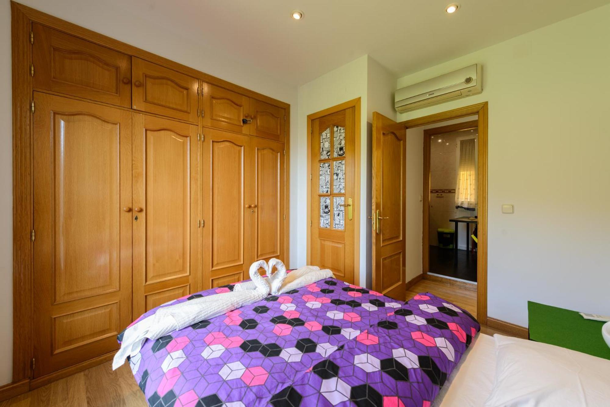 Appartamento Amplio Piso En Madrid Centro Con Vistas Al Templo De Debod Esterno foto